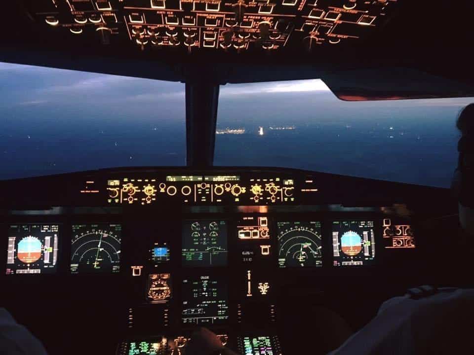 Pilot Training - Cockpit View On Approach